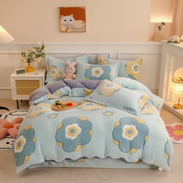 Duvet Cover and 2PC Pillowcase Bedding Set